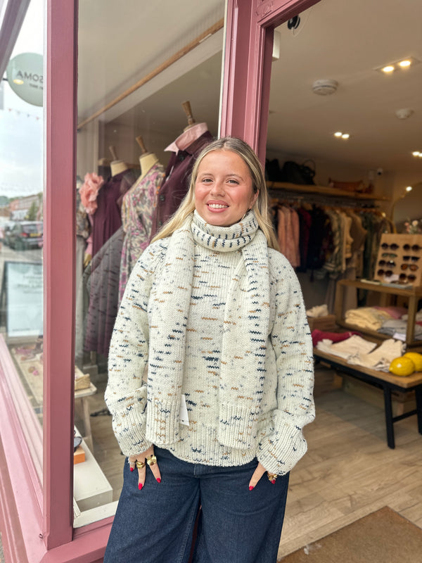 Maison Anje Cream Speckled Scarf