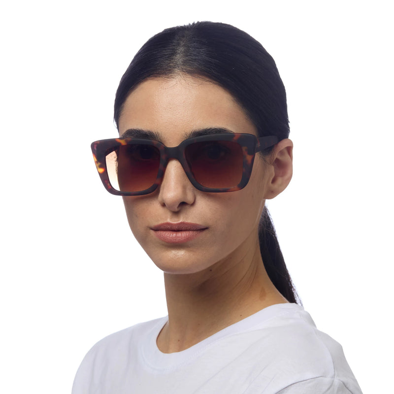 OKKIA Elba sunglasses (tortoiseshell)