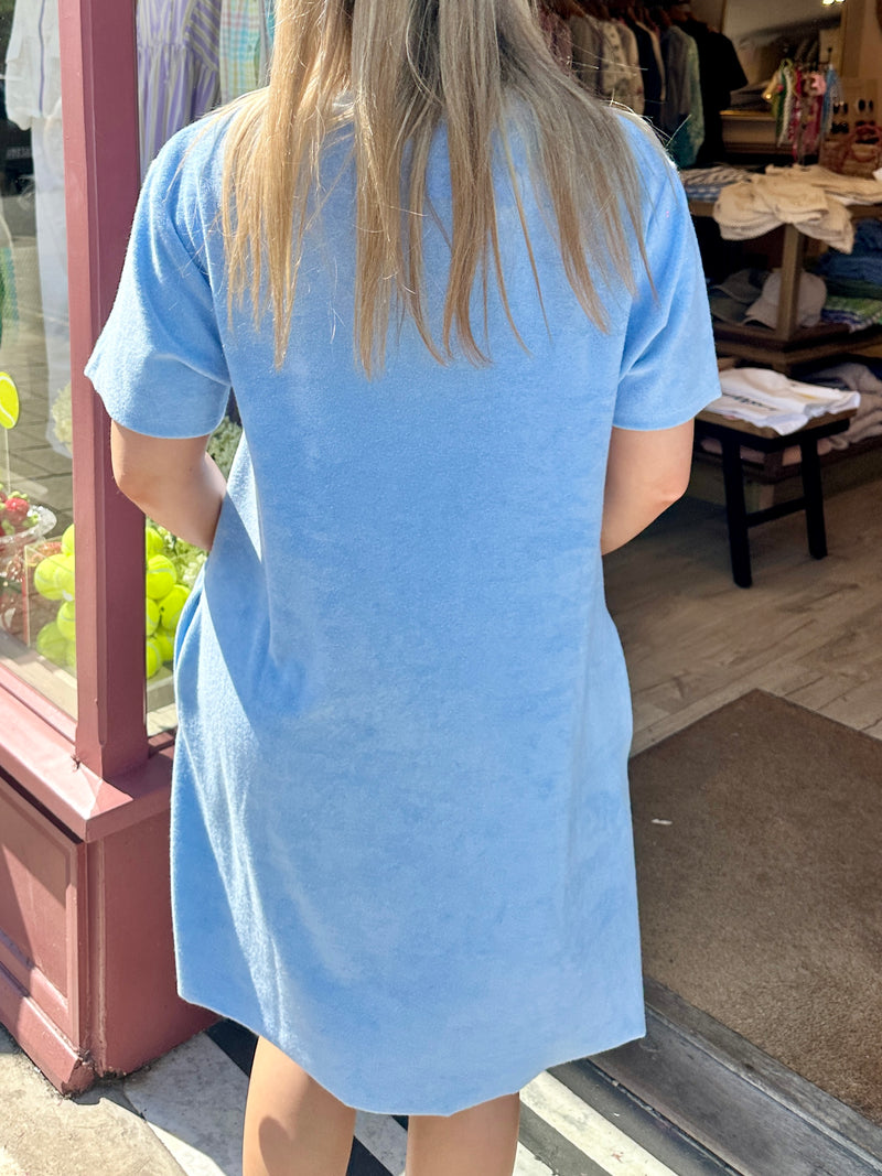 Line of Oslo Elvis dress (light blue)