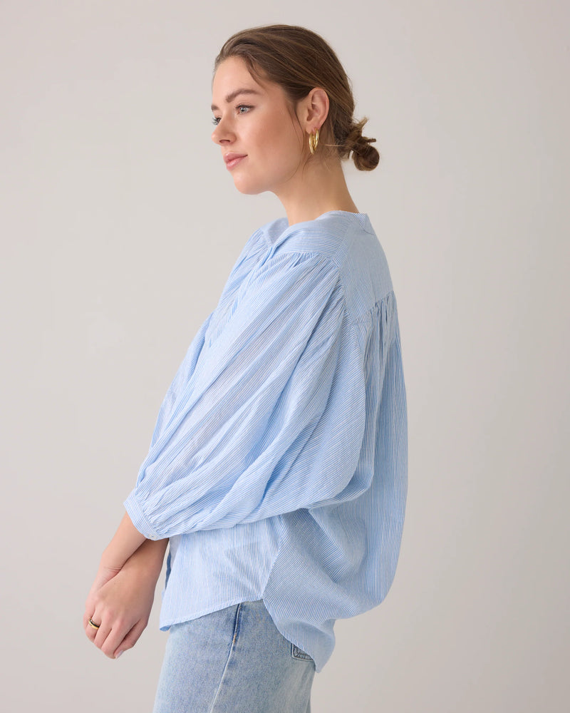 Summum Woman blue stripe shirt
