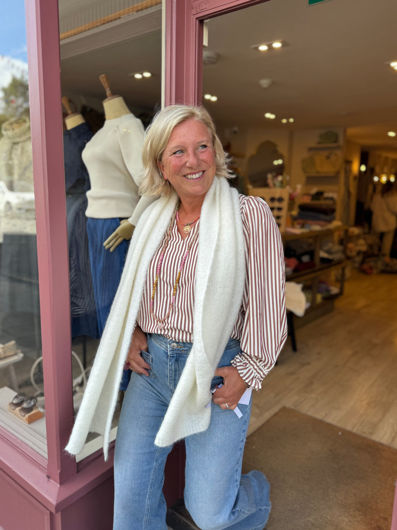 Levete Room Scarf (Cream)