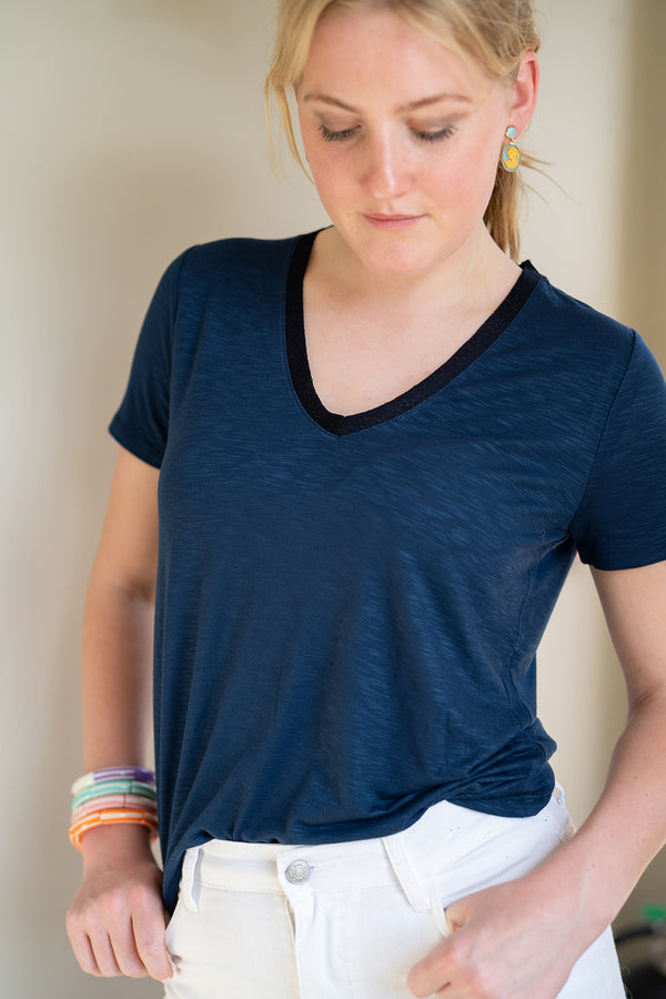 Ginny T-shirt (Navy)