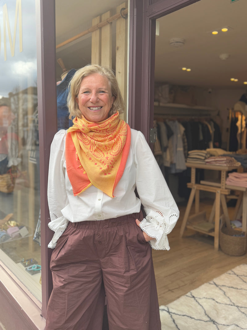 Elia 2 ways Large Square Scarf (Sorbet Orange and Yellow)