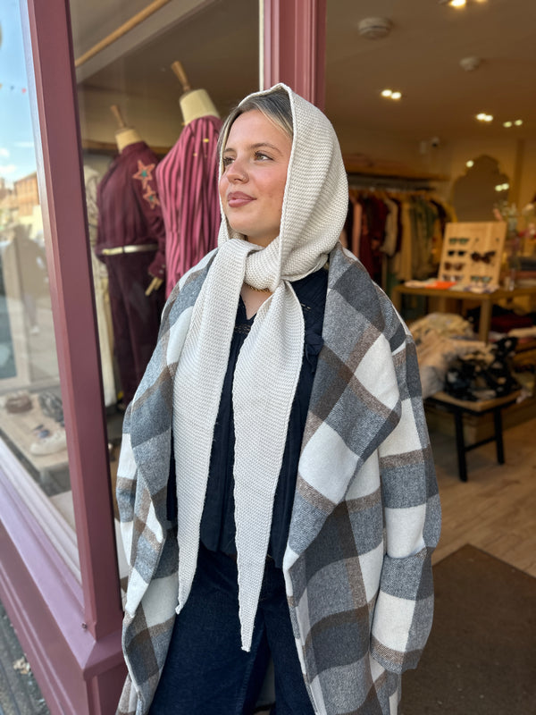 Hooded Scarf (beige)