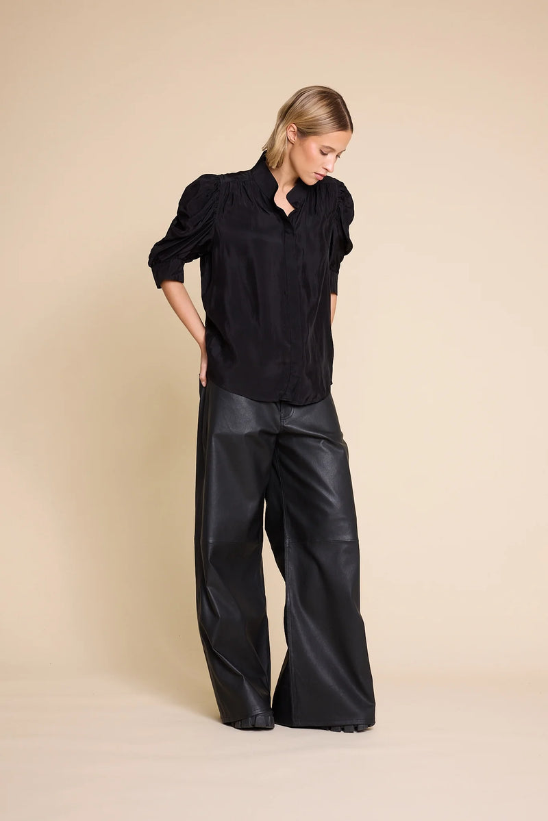 Line of Oslo Fiona blouse (black)