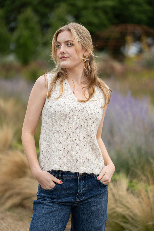 Kiki Knitted vest (cream)