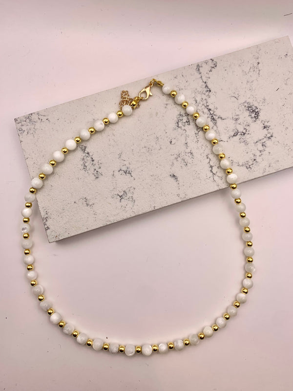 Shell Bead Necklace (Ball)