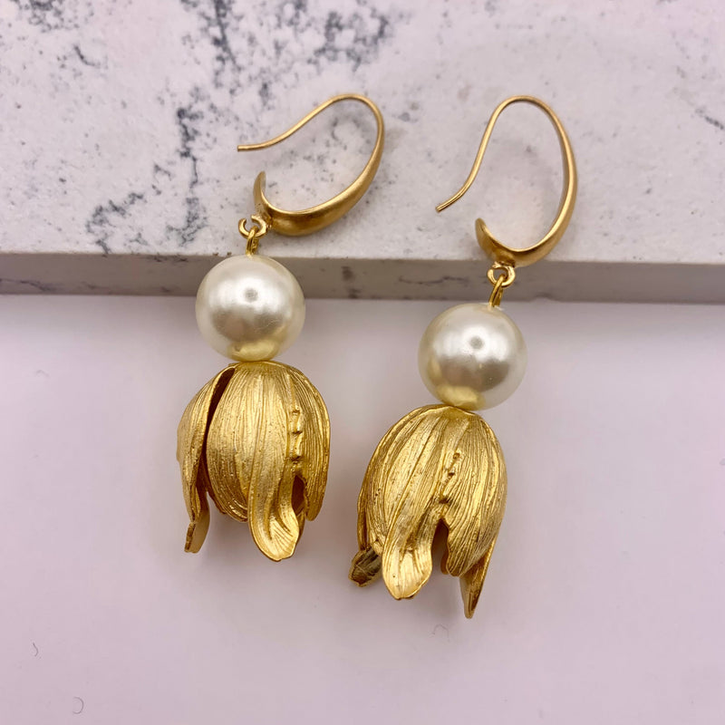 Bronze Fritillaria Pearl Earrings