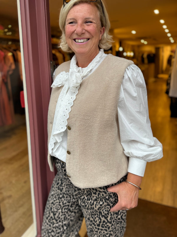 Tilly Gilet (cream)