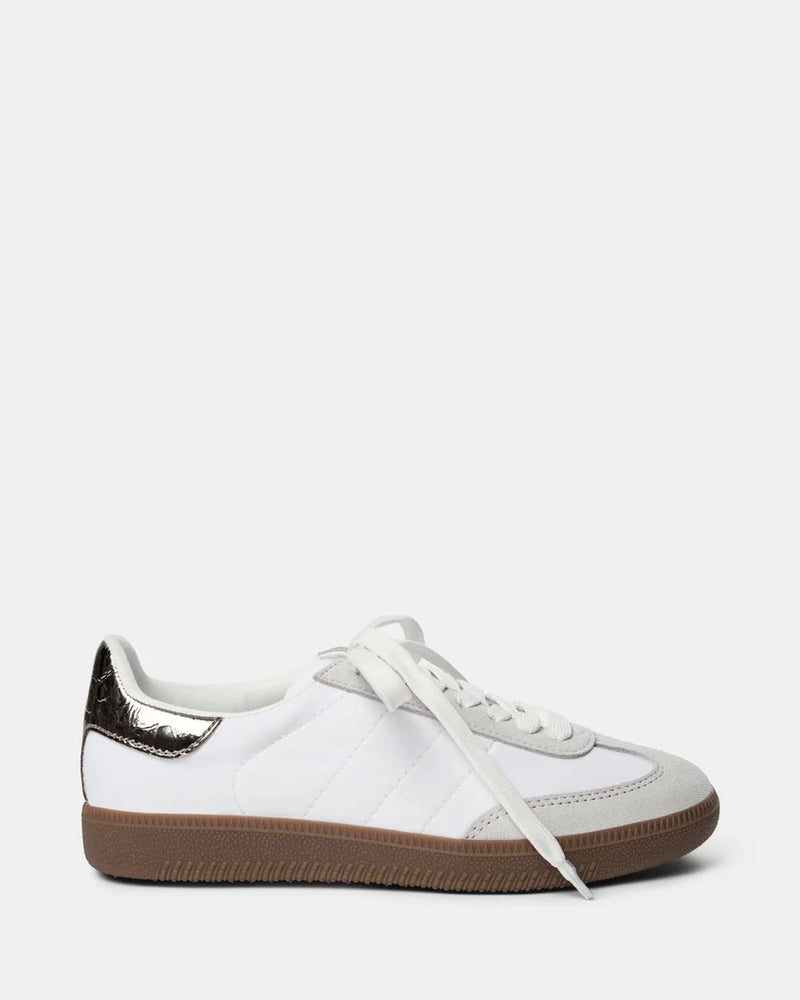 Sofie Schnoor White Trainers