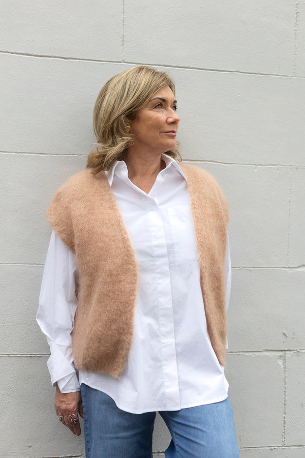 KID Knitwear Collection - knitted gilet (tea)