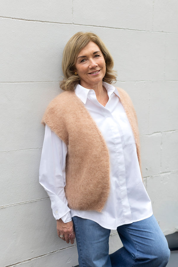 KID Knitwear Collection - knitted gilet (tea)