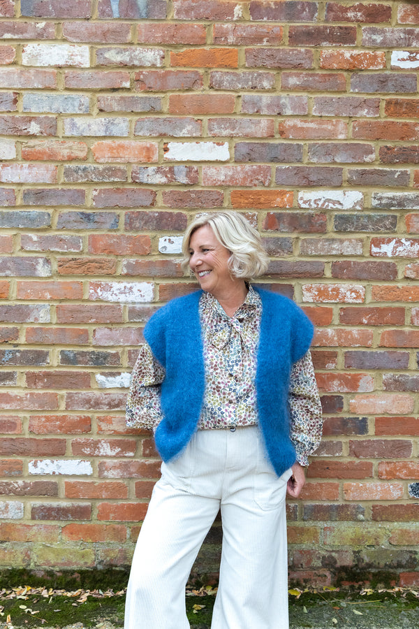 KID Knitwear Collection - knitted gilet (denim blue)