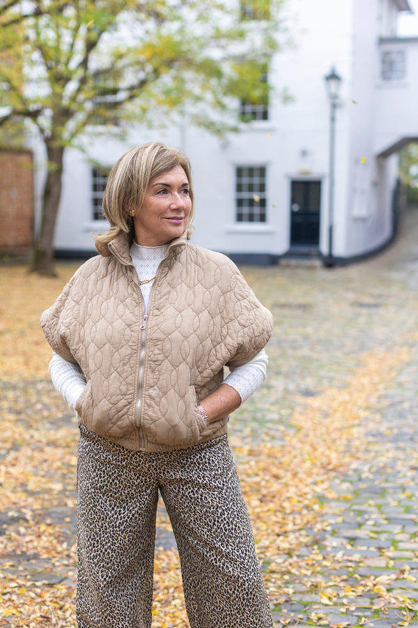 Edie Quilted Gilet (Tobacco)