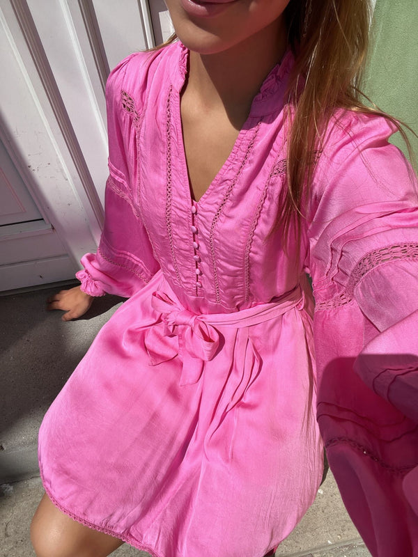 Neo Noir Ditte Dress (Pink)