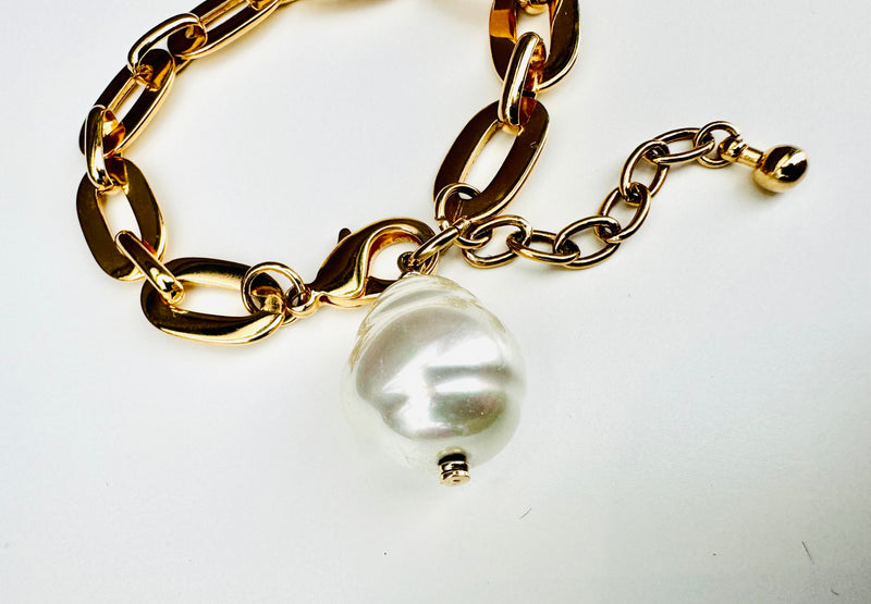 Cheltenham Collection : Pearl Diver Chunky Bracelet