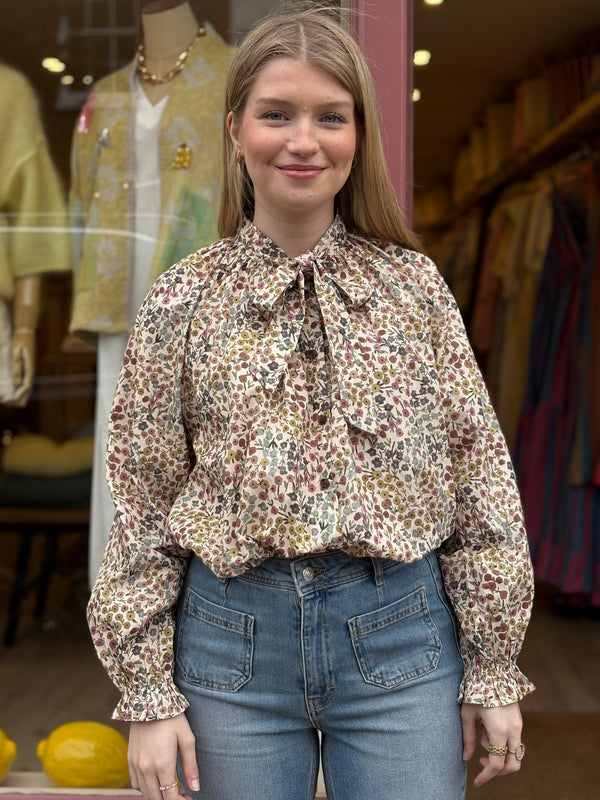 Lana blouse