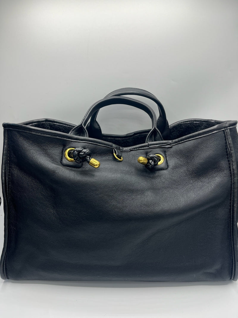 Diana Reversible Tote Bag (black)