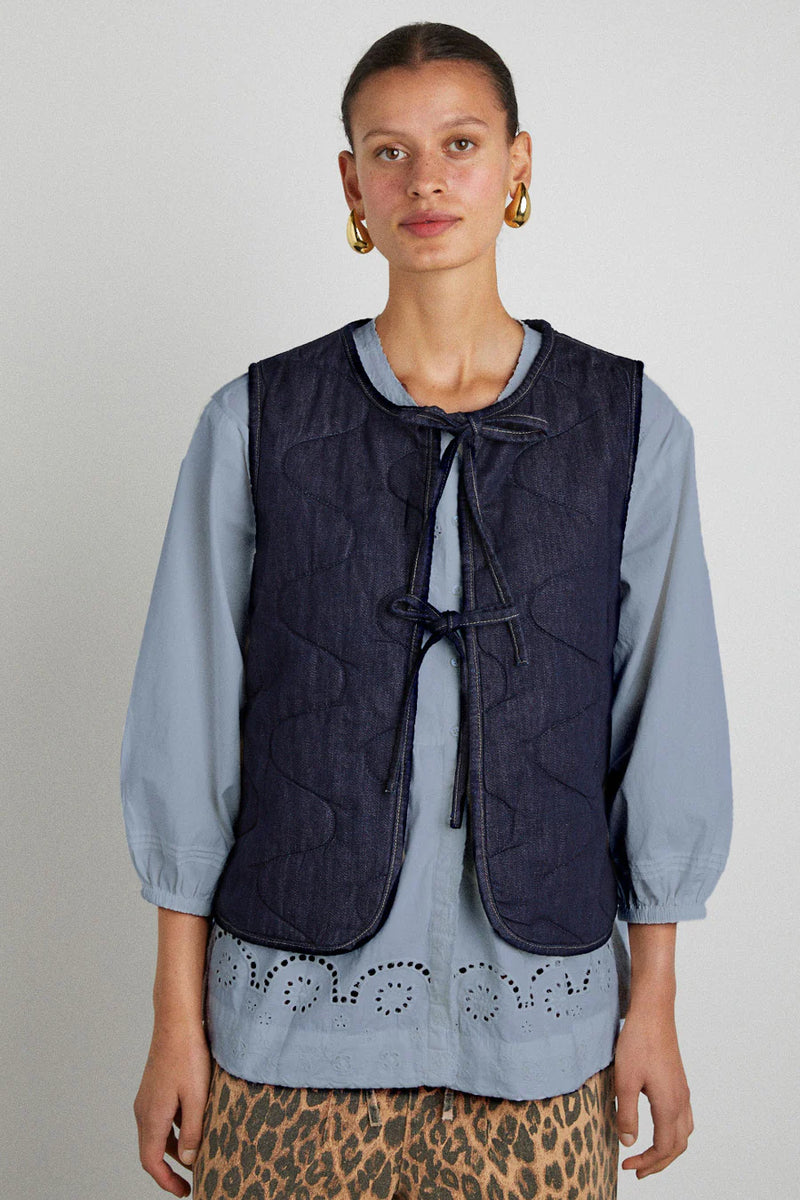 Damson Madder Tilly gilet - Indigo Denim