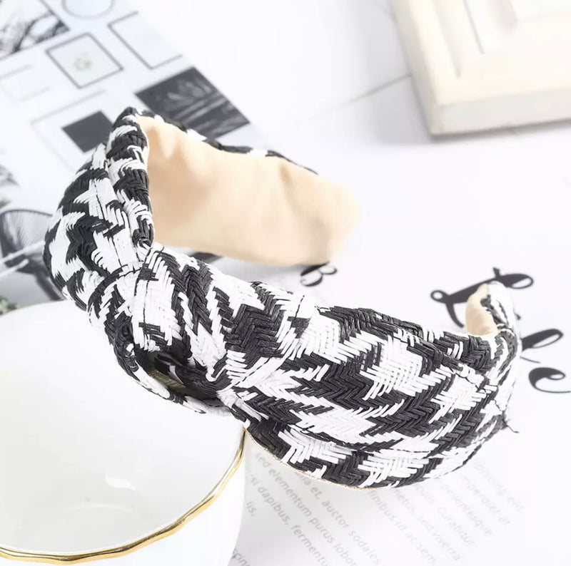Straw Weave Hairband (Black Houndstooth)
