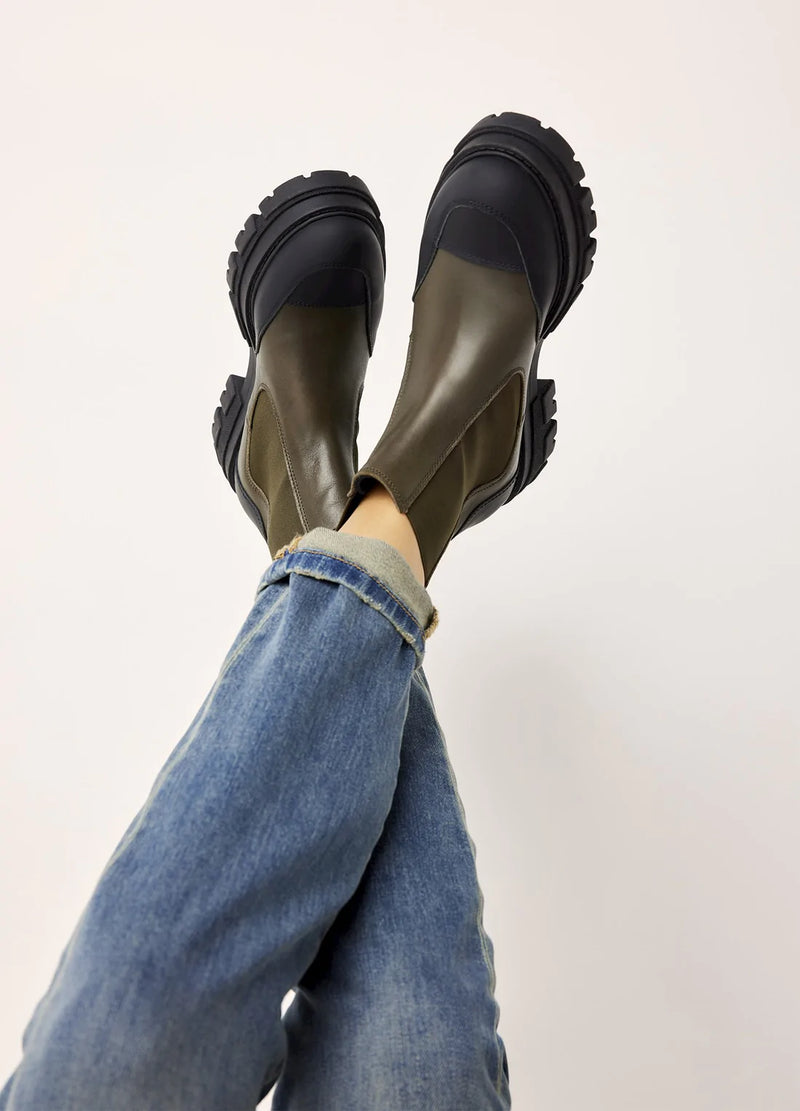 Summum Woman Chelsea Ankle Boots