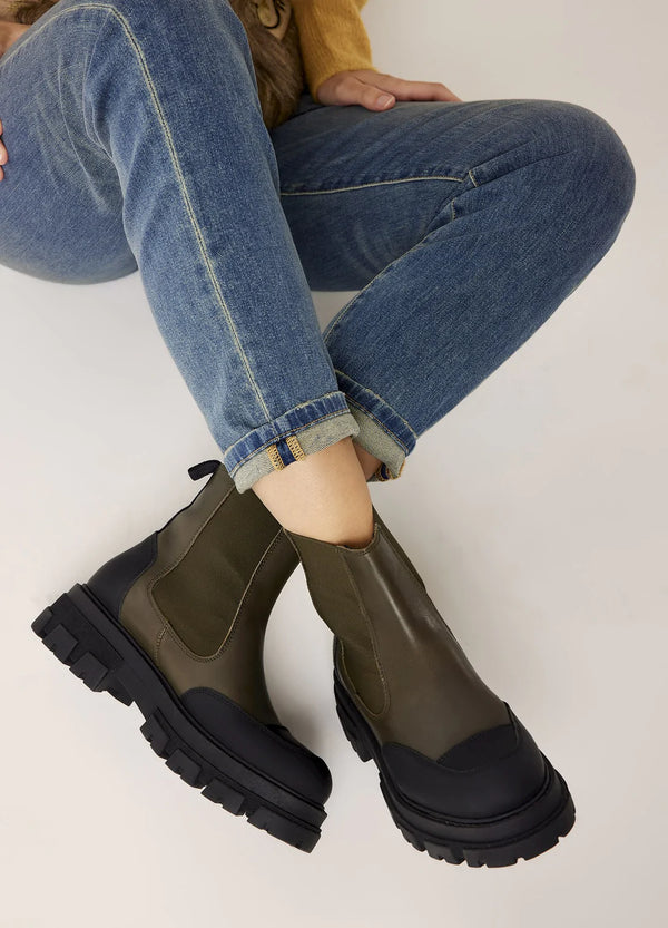 Summum Woman Chelsea Ankle Boots