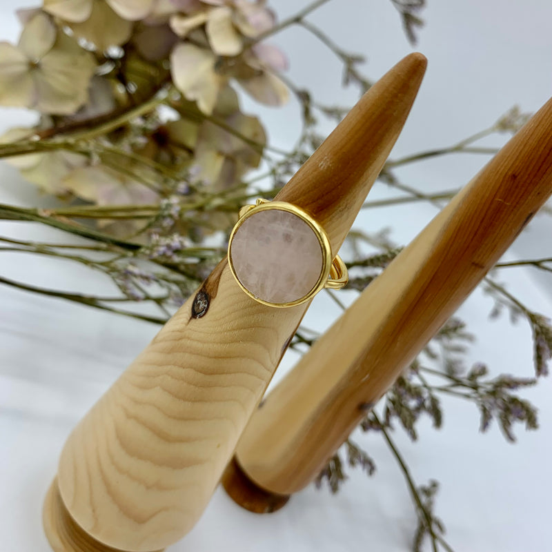 IBU Mary Rose Quartz Ring