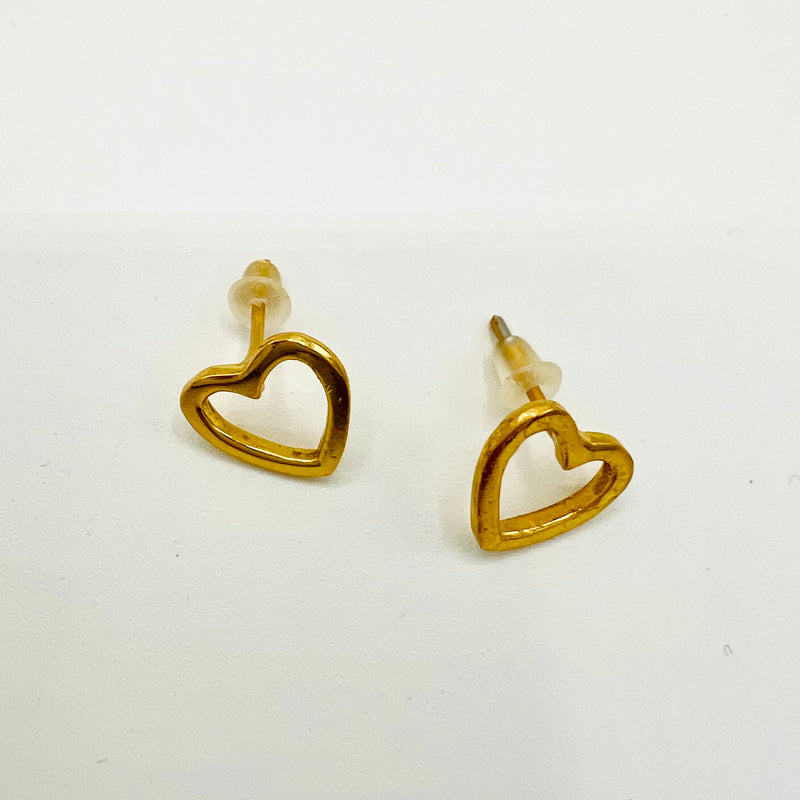 Ibu Heart Stud Earrings