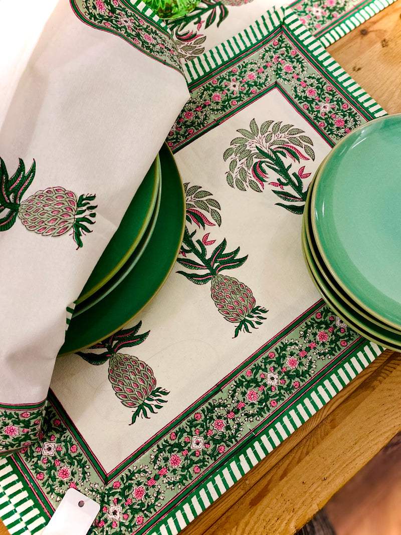 Pineapple Placemats Set of 2