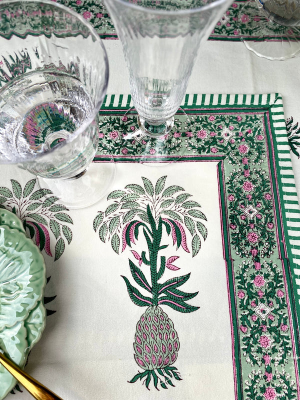 Pineapple Placemats Set of 2