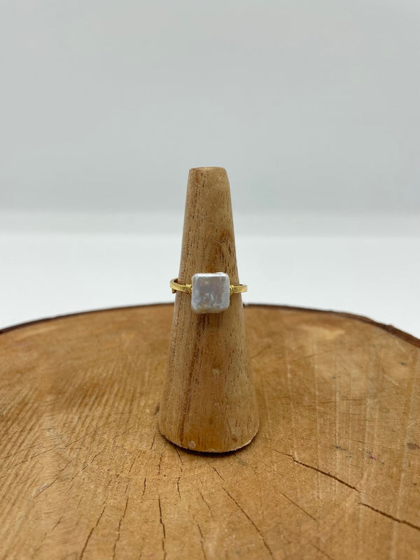 IBU Sarah Pearl Ring