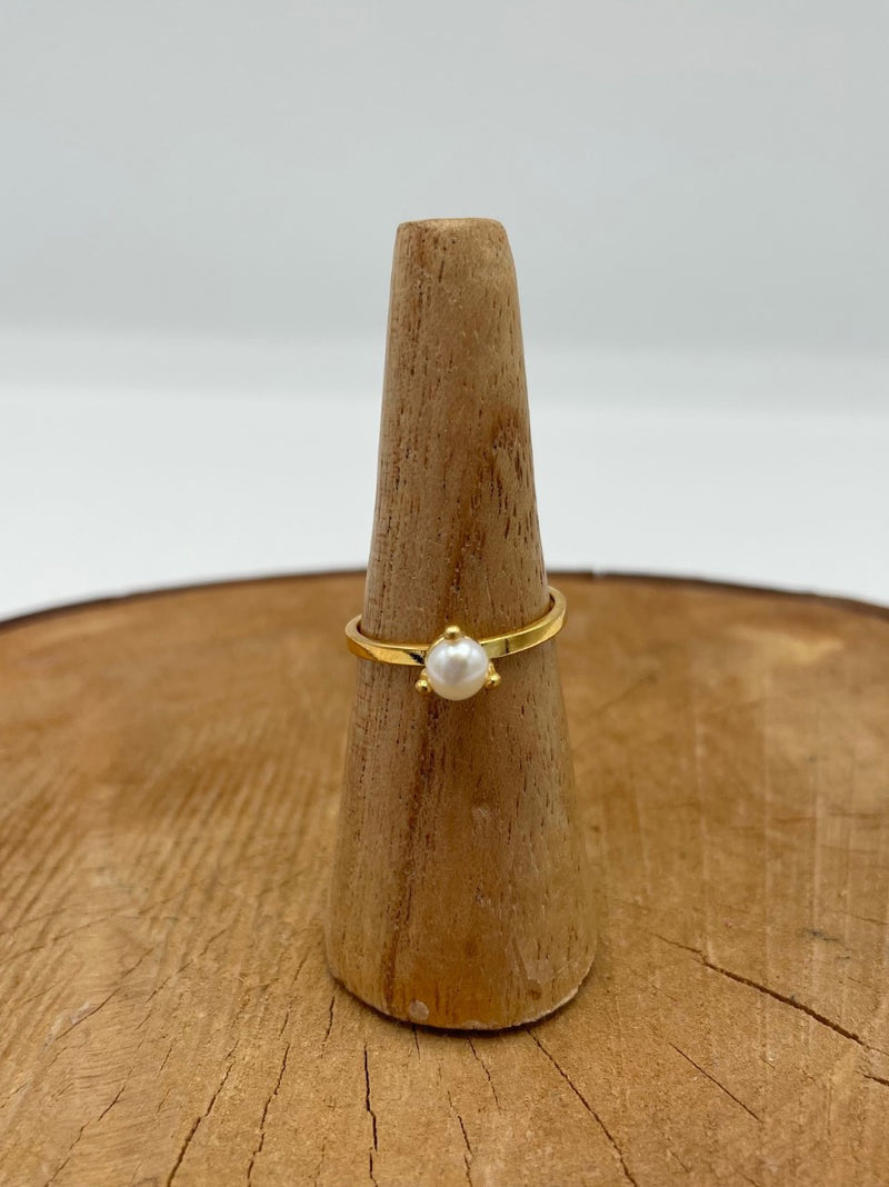 IBU Pearl Ring